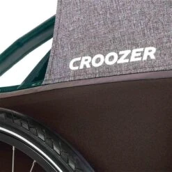 Croozer Kid Vaaya 1 Blossom Red 2in1 Fahrradanhänger & Buggy-Set -Babyprodukte 121001122 croozer kid vayaa 1 blossom red logo detail