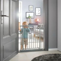 Hauck Stop N Safe 2 Schutzgitter -Babyprodukte 4007923597316.pt16.stop n safe 2 silver 1