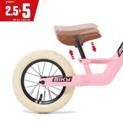 Berg Biky Retro Pink Laufrad 5 Berg Biky Retro Pink Laufrad -Babyprodukte 8715839077780 05 berg biky retropink zadelverstelling