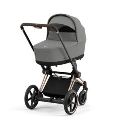 CYBEX E-PRIAM Kinderwagen Mirage Grey Bundle New Generation Inkl. 8 Zubehörartikel -Babyprodukte cyb 23 int y225 e priam cot rogo migr print medium