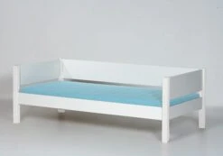 Manis-h Einzelbett TOR 90x200 Cm Einfarbig Incl. Sicherung & Lattenrost - 20 Farben Wählbar